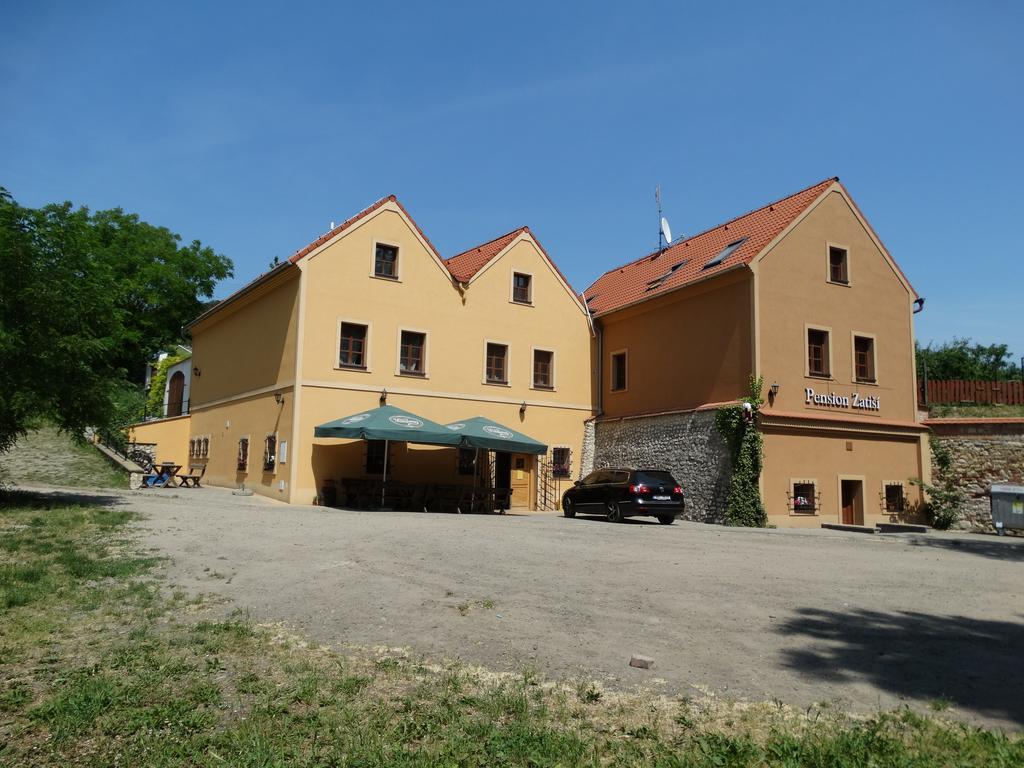Penzion Zatisi Mikulov Εξωτερικό φωτογραφία