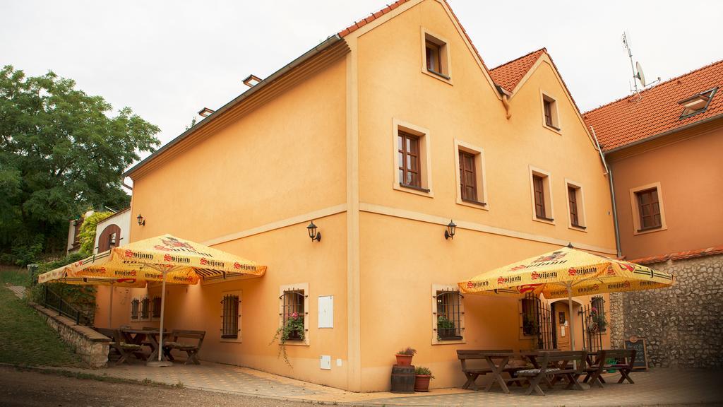 Penzion Zatisi Mikulov Εξωτερικό φωτογραφία