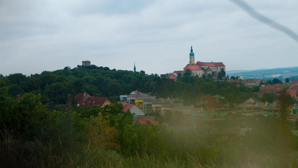 Penzion Zatisi Mikulov Εξωτερικό φωτογραφία